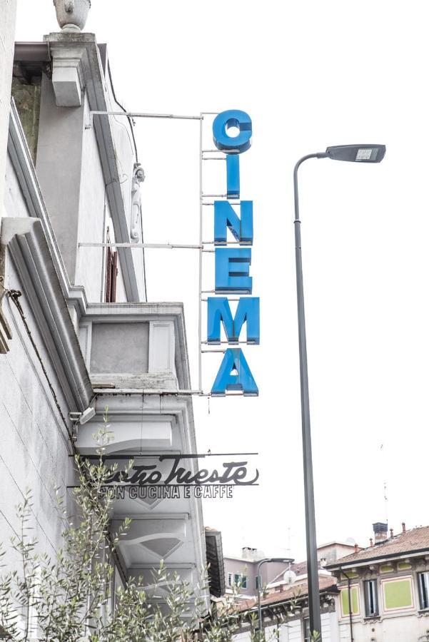 La Locanda Del Teatro Milano Exteriör bild