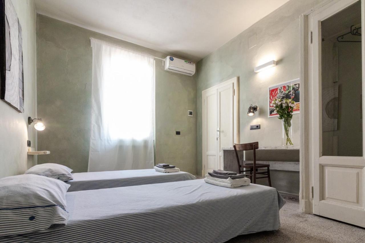 La Locanda Del Teatro Milano Exteriör bild